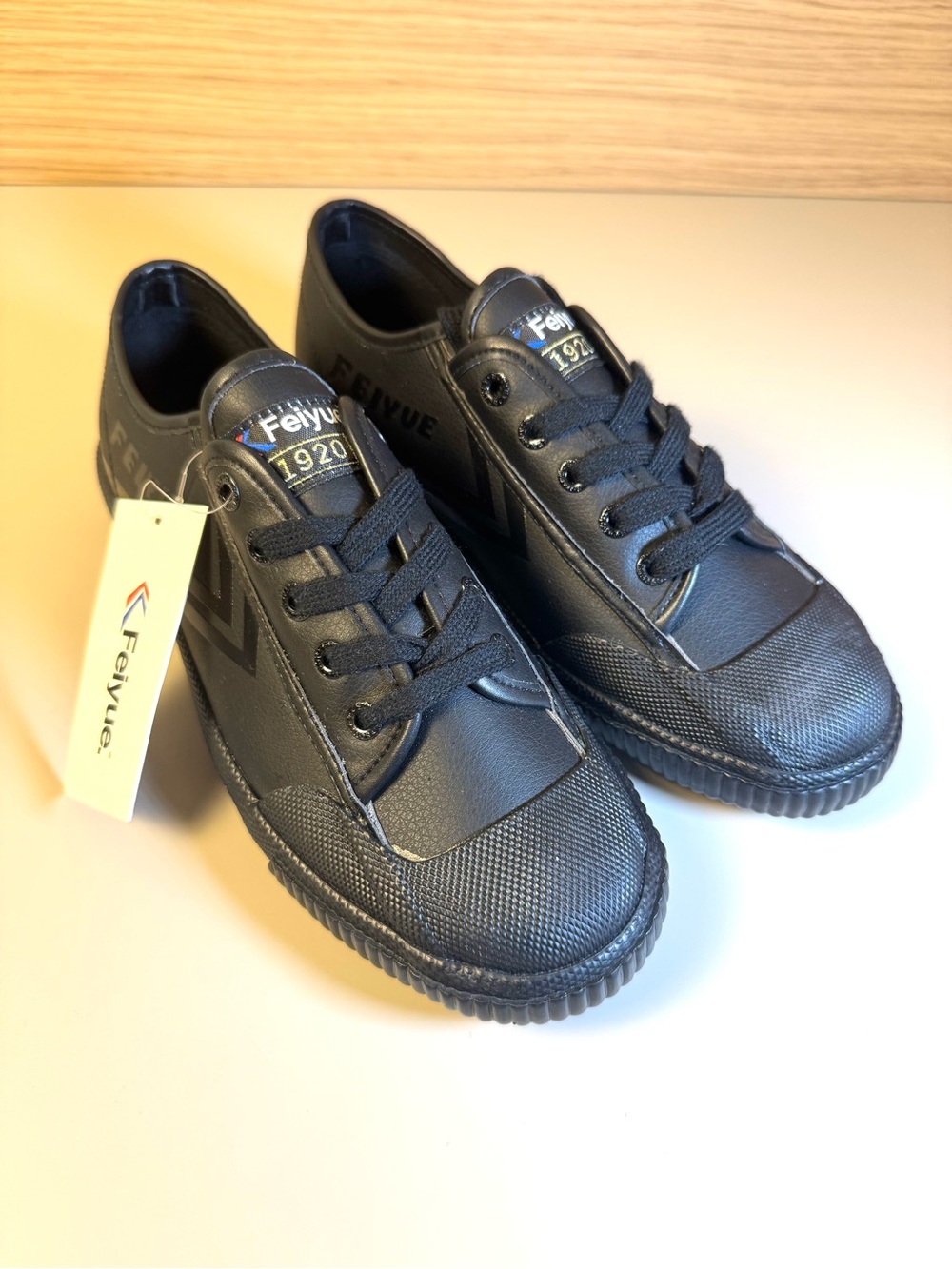 Feiyue Fe Lo 1920 Vegan Leather Black M 8.5 NWT
